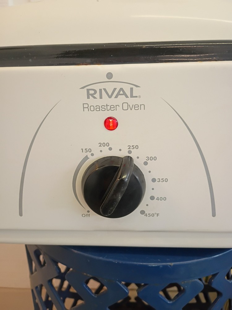 Rival Roaster Oven 17 Quart Nonstick Cleaned Tested And Working