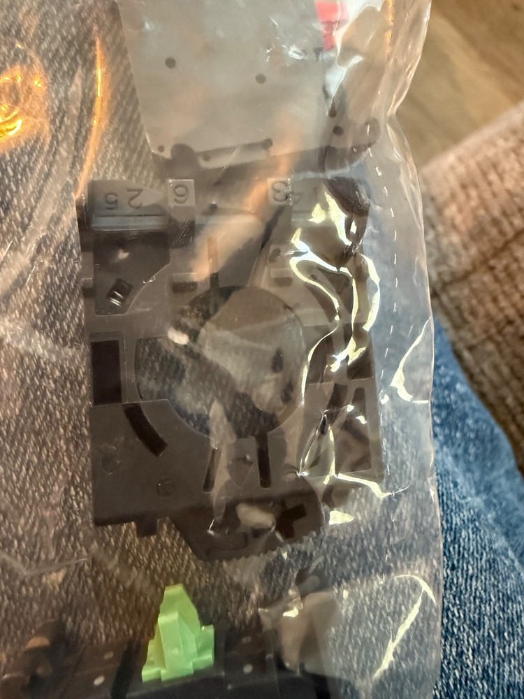 ALLEN BRADLEY -800FP-SM22PX11 /-800F-X10 SER.A /-800F-X01 SER.A