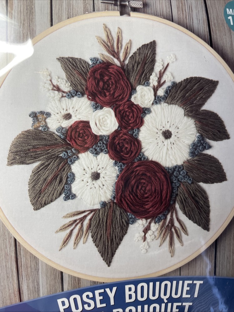 Leisure Arts Embroidery Kit “ Posey Bouquet”