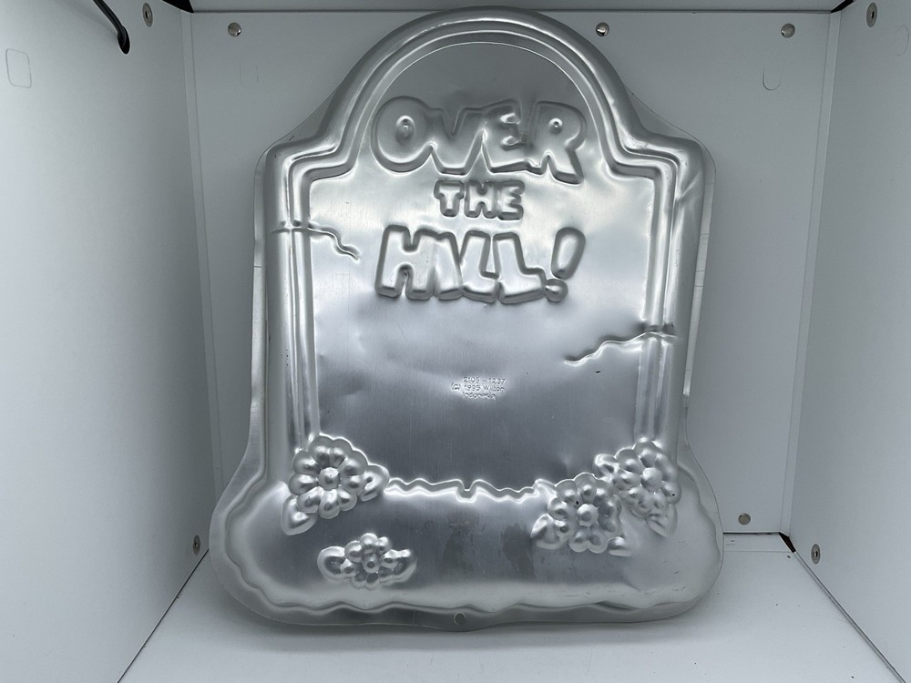 Wilton 1995 Over The Hill Cake Pan 2105-1237
