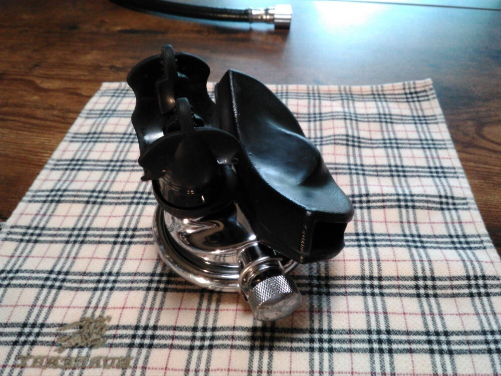 Vintage Scubapro Balanced Adjustable Second-Stage 3908856, Good Cndition.