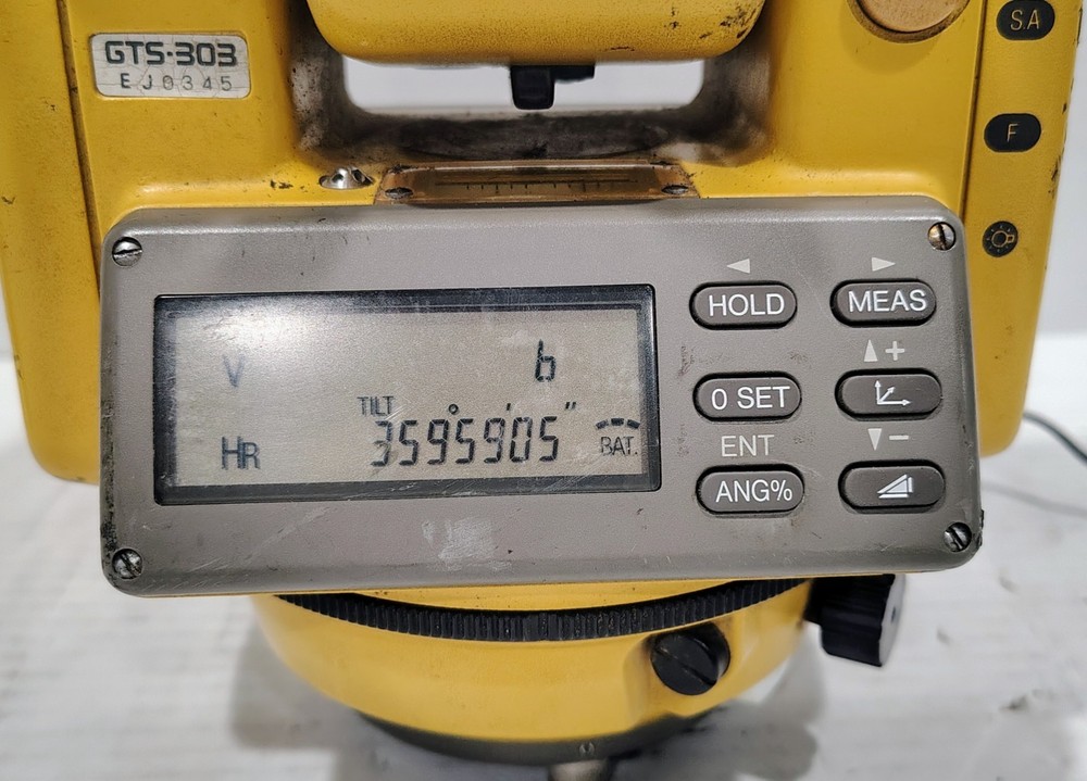 Topcon GTS-303D Electronic Precise Surveying And Data Collection Power Tested