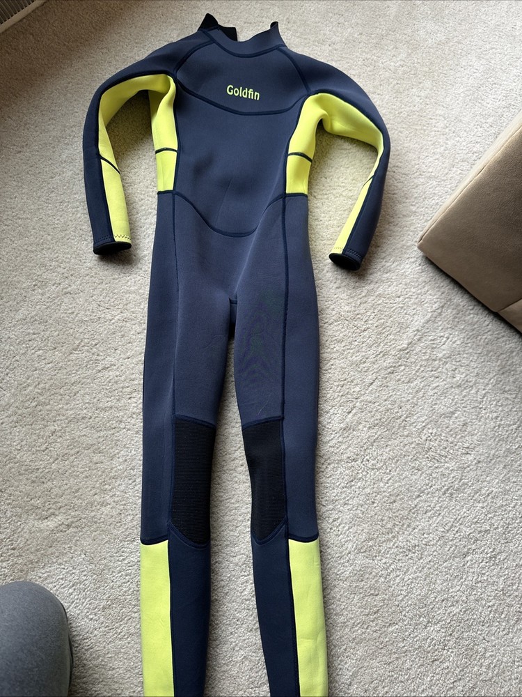 Wetsuit