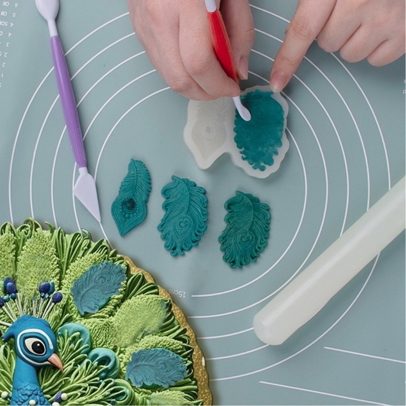 Peacocks Feathered Themed Silicone Molds For Dessert Efficient Crafting