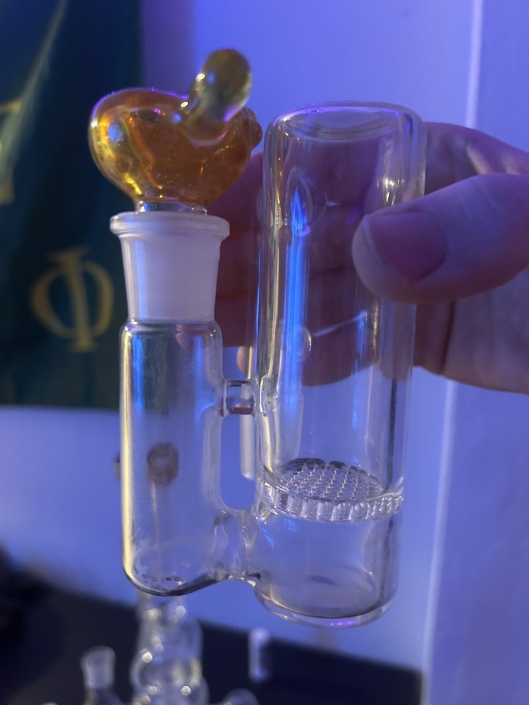 glass bong smoking water pipe