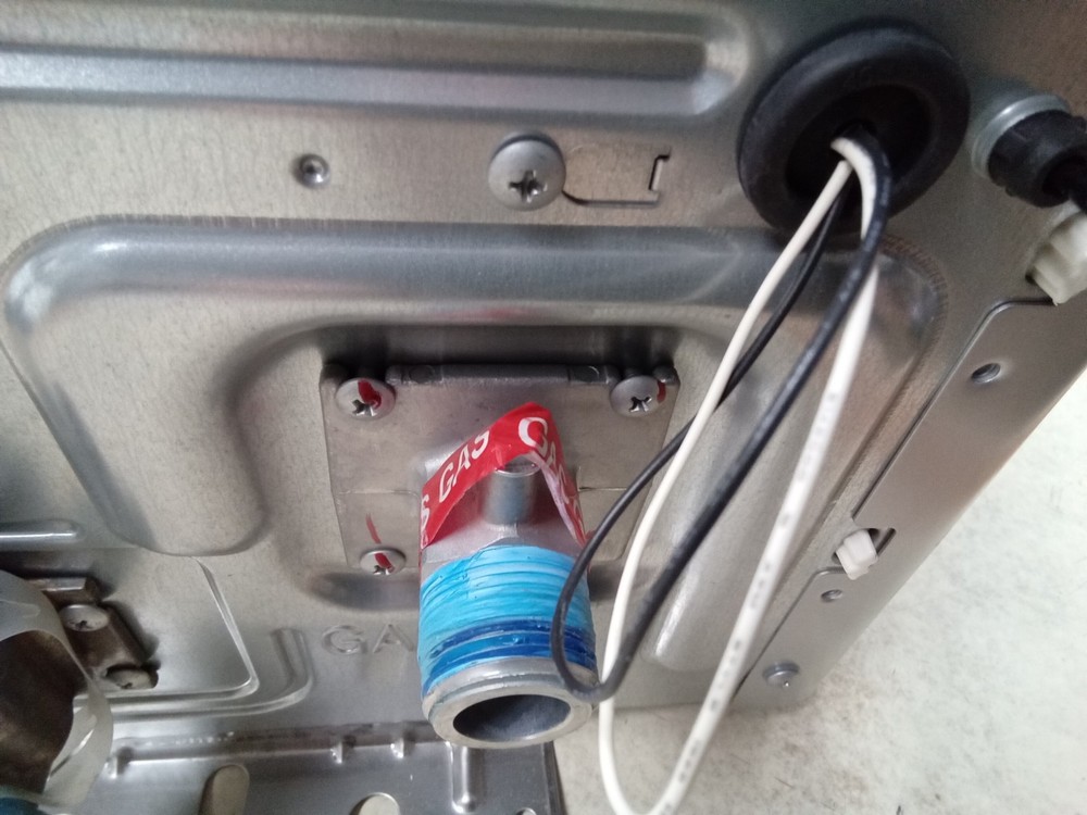 Rinnai RE199eP Outdoor Tankless Water Heater 199K BTU Propane Gas FOR PARTS