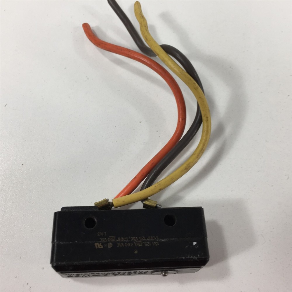 (1) Honeywell BZ-R178 Microswitch