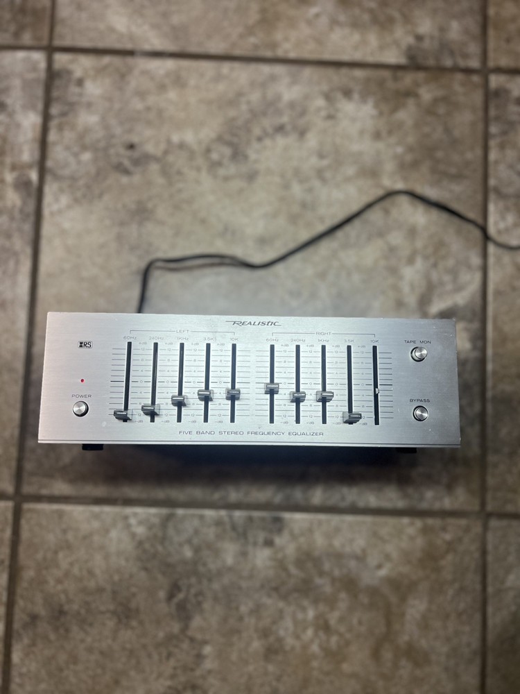 Realistic 31-1988A Five Band Stereo Frequency Equalizer