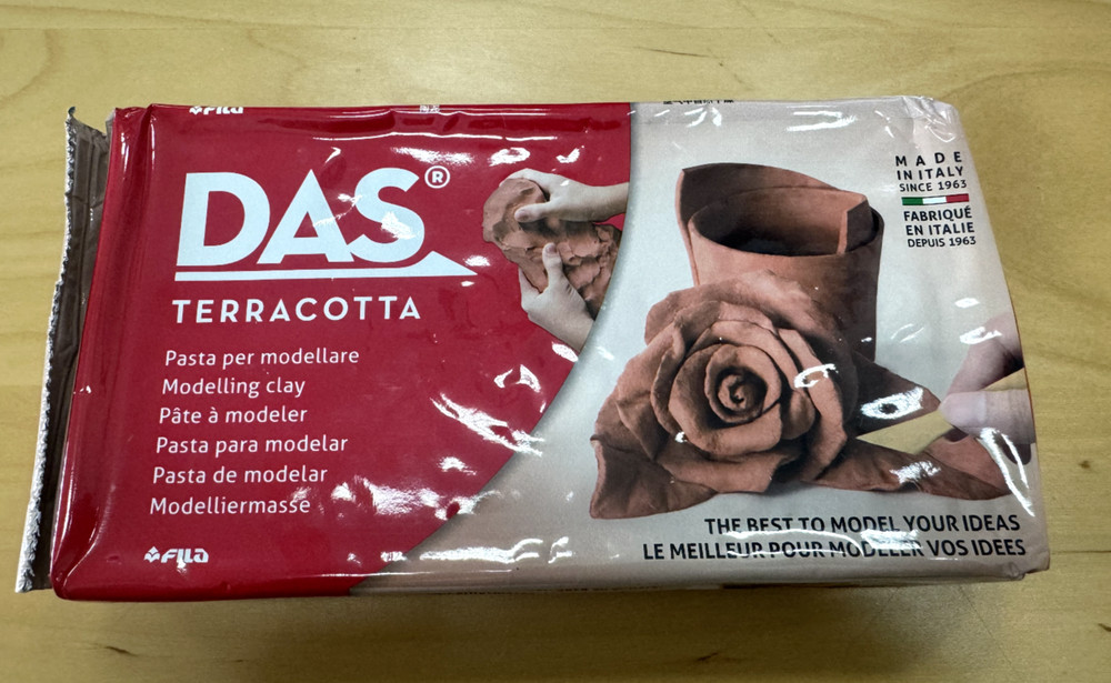 DAS Terracotta Modelling Clay (2.2 pounds)