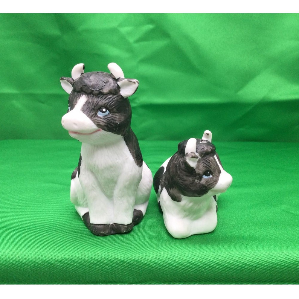 Ceramic Cow Salt and Pepper Shaker Set