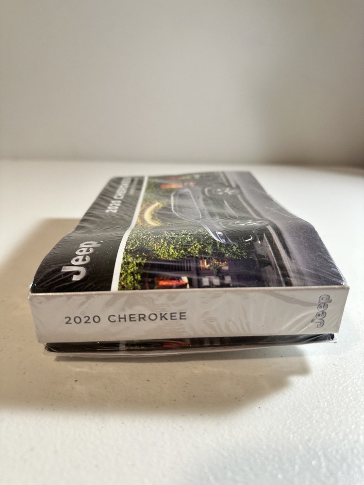 2020 Jeep Cherokee Owner's Manual Set