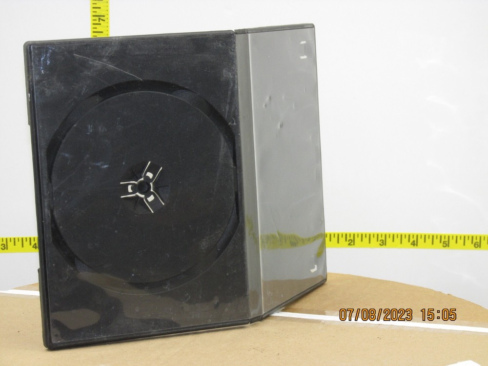Listing is for a Used Empty Single DVD Cases With Wrap-Around Sleeve-B
