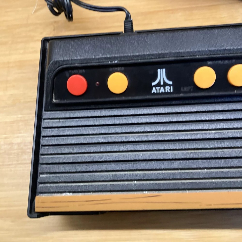 Atari Flashback 4 Classic Game Console With 2 Wireless Joystick Controllers