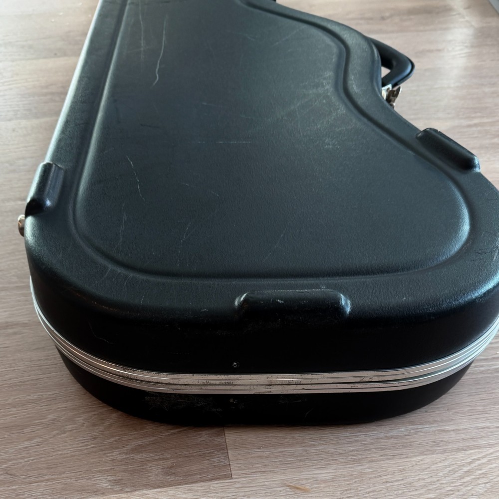 🎸 Fender Strat/Tele "Shaped" Molded Hardshell Case 90s-00s