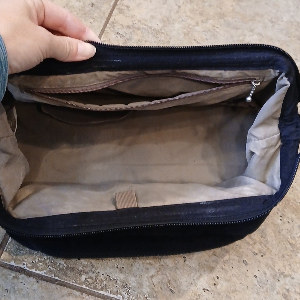 BAGGALLINI® Toiletry Kit – Travel