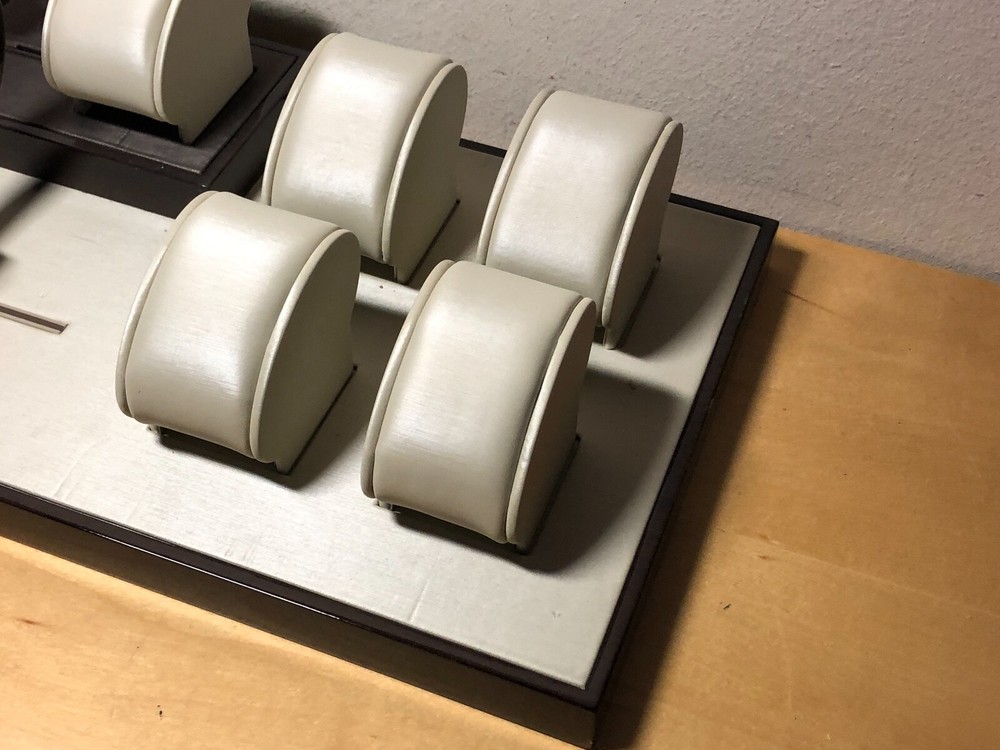 Display Expositor - BAUME & MERCIER - For 7X Watches