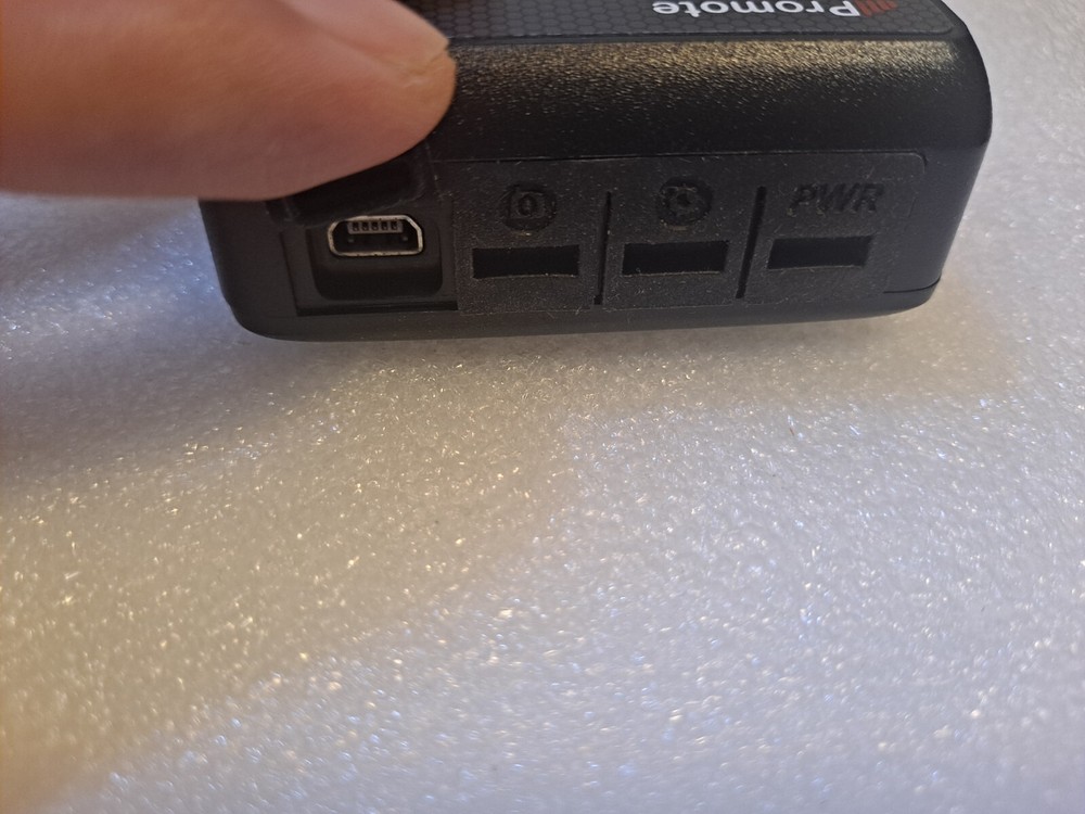 Promote Systems Control- Digital SLR camera remote control with case Cords +