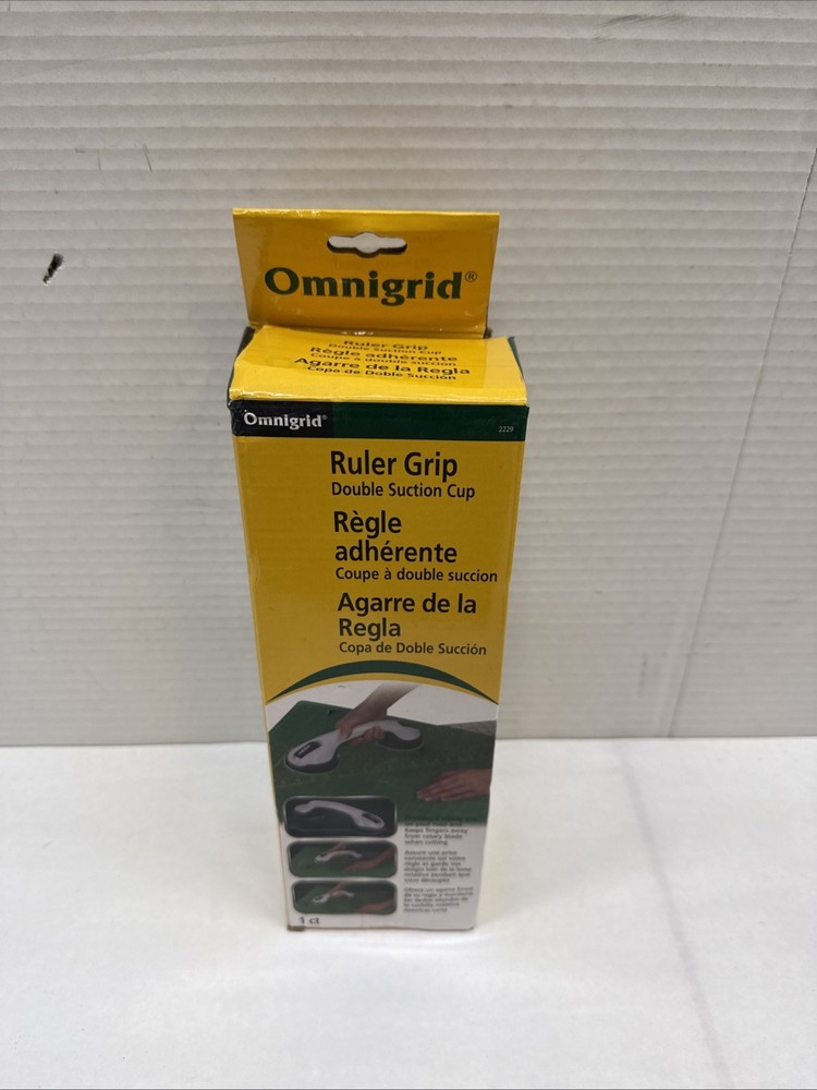 Dritz 2229 Omnigrid Double Suction Cup Ruler Grip-White