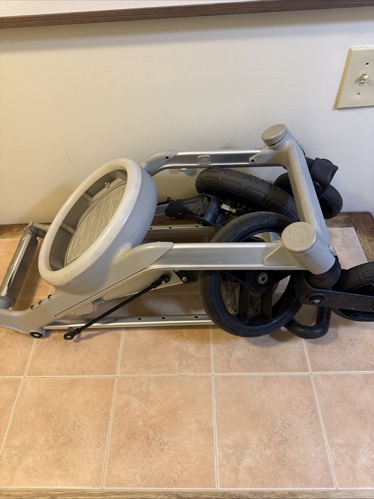 Orbit G2 Stroller With 2 Sidekicks And Tons Of Accessories