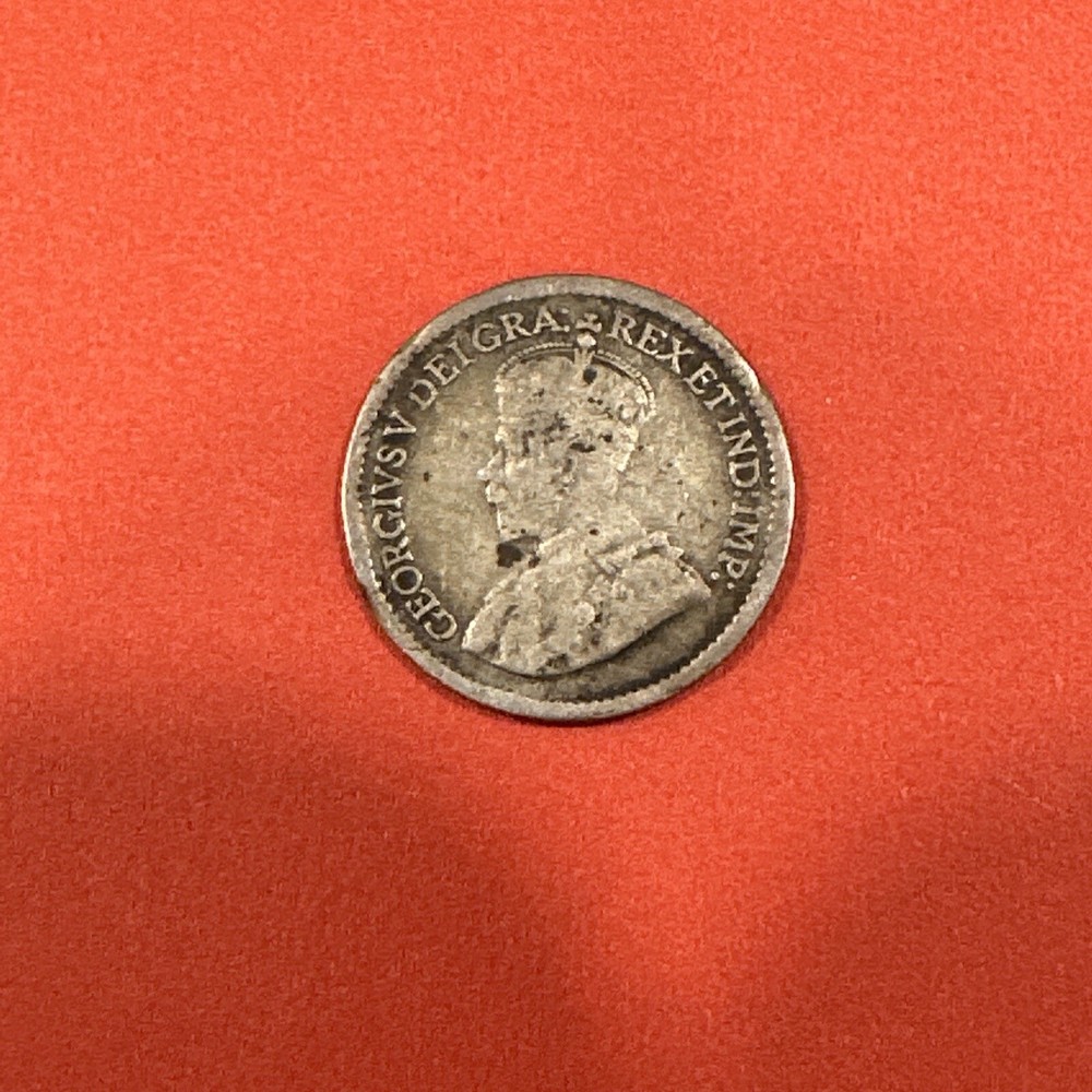 1914 Canada 5 Cents Silver Coin