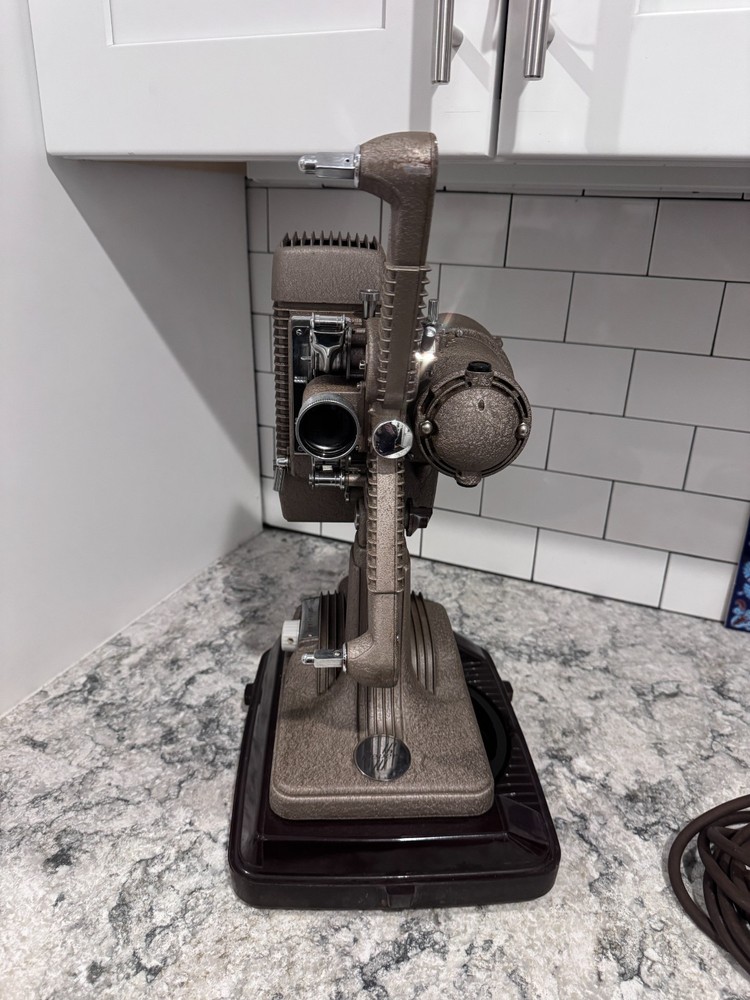 Revere Model 48 Projector 16mm