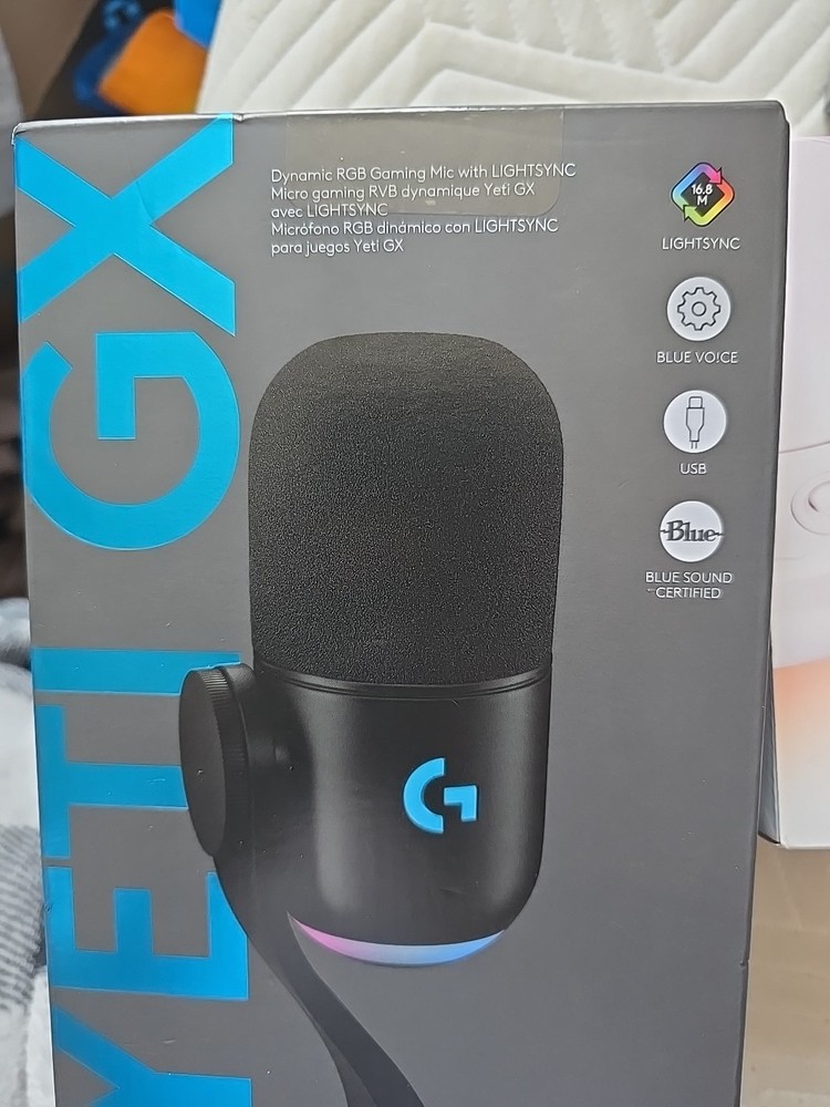 Logitech - Yeti GX Wired Supercardioid Dynamic Gaming Microphone with LIGHTSYNC