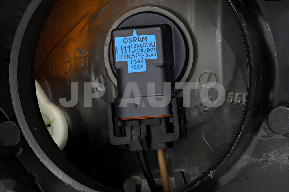 For 2005-2007 Buick LaCrosse Allure Headlight Halogen Set Pair