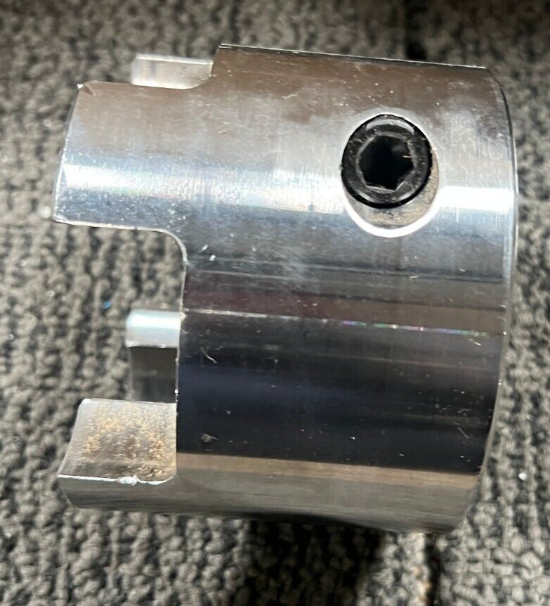 Guardian Couplings 48/60S Curve Jaw Coupling Hub Silver