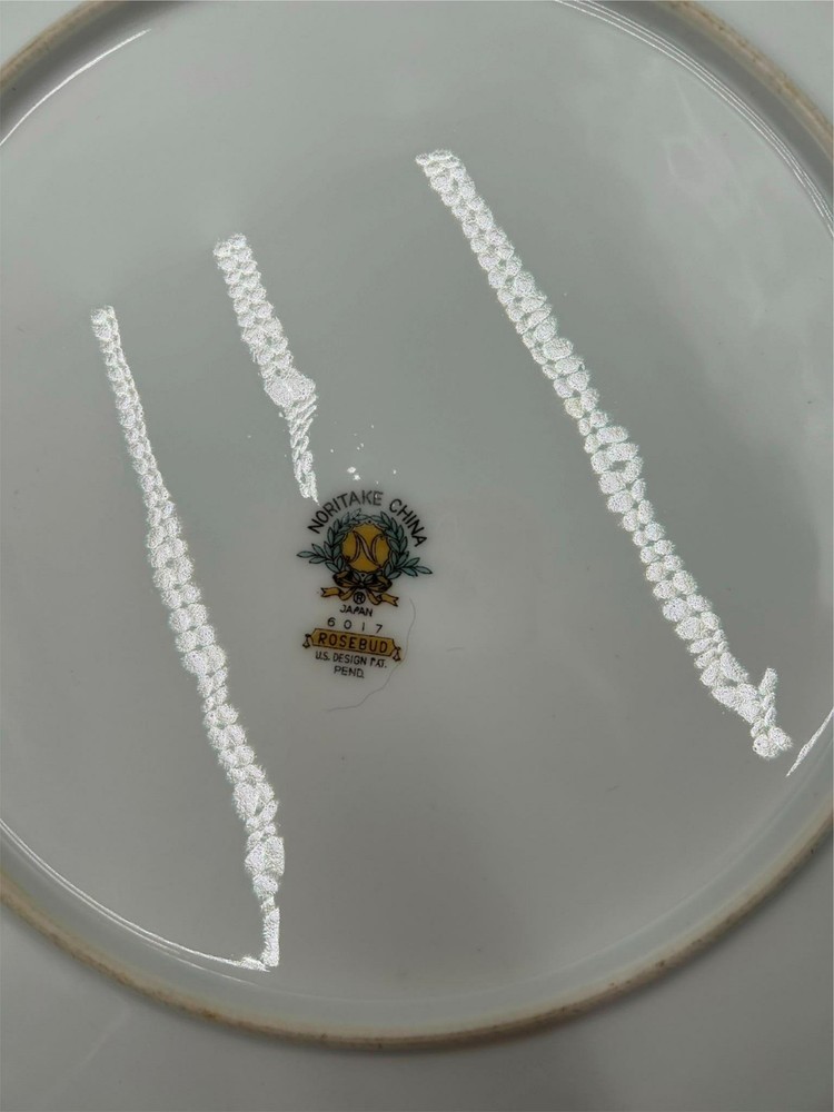 3) NORITAKE ROSEBUD DINNER PLATES