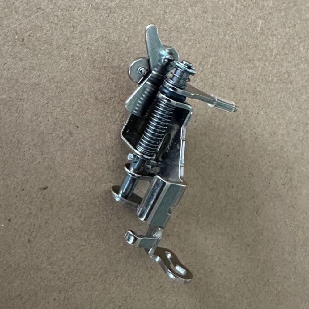 Motion Spring Foot Designed for Compatibility with Various For Sewing Machines