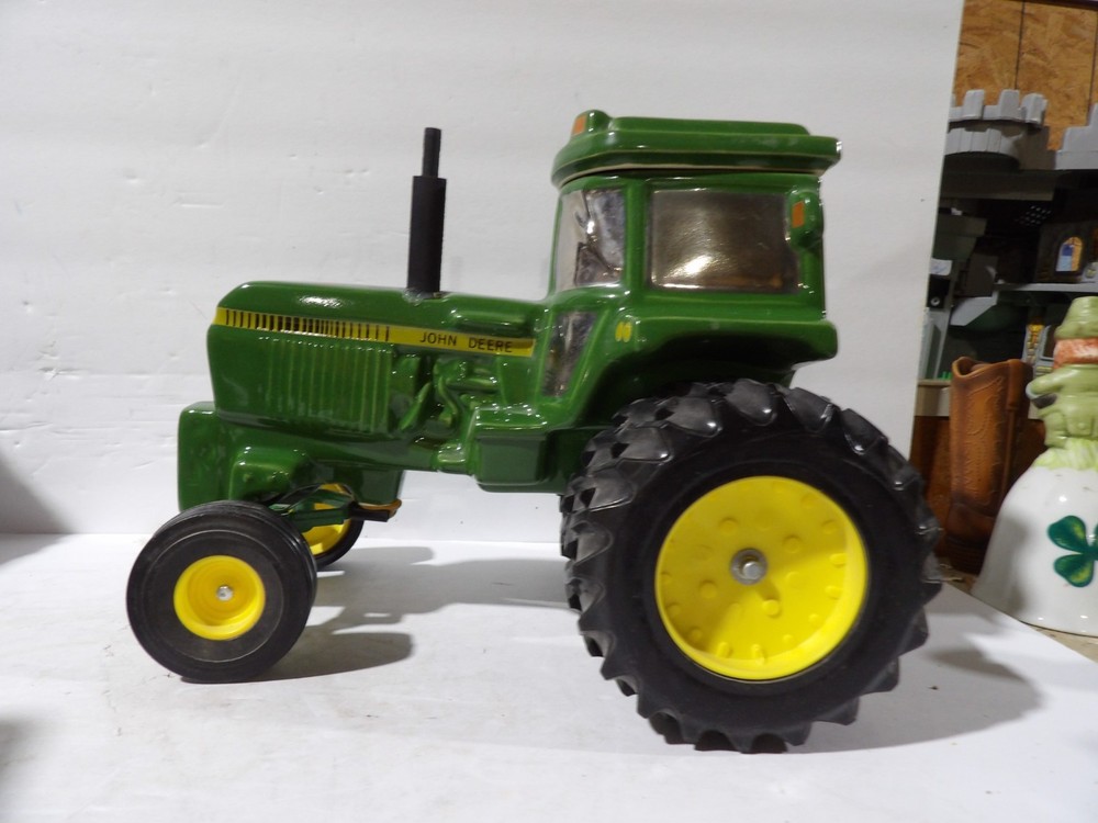 Pacesetter John Deere Tractor Decanter