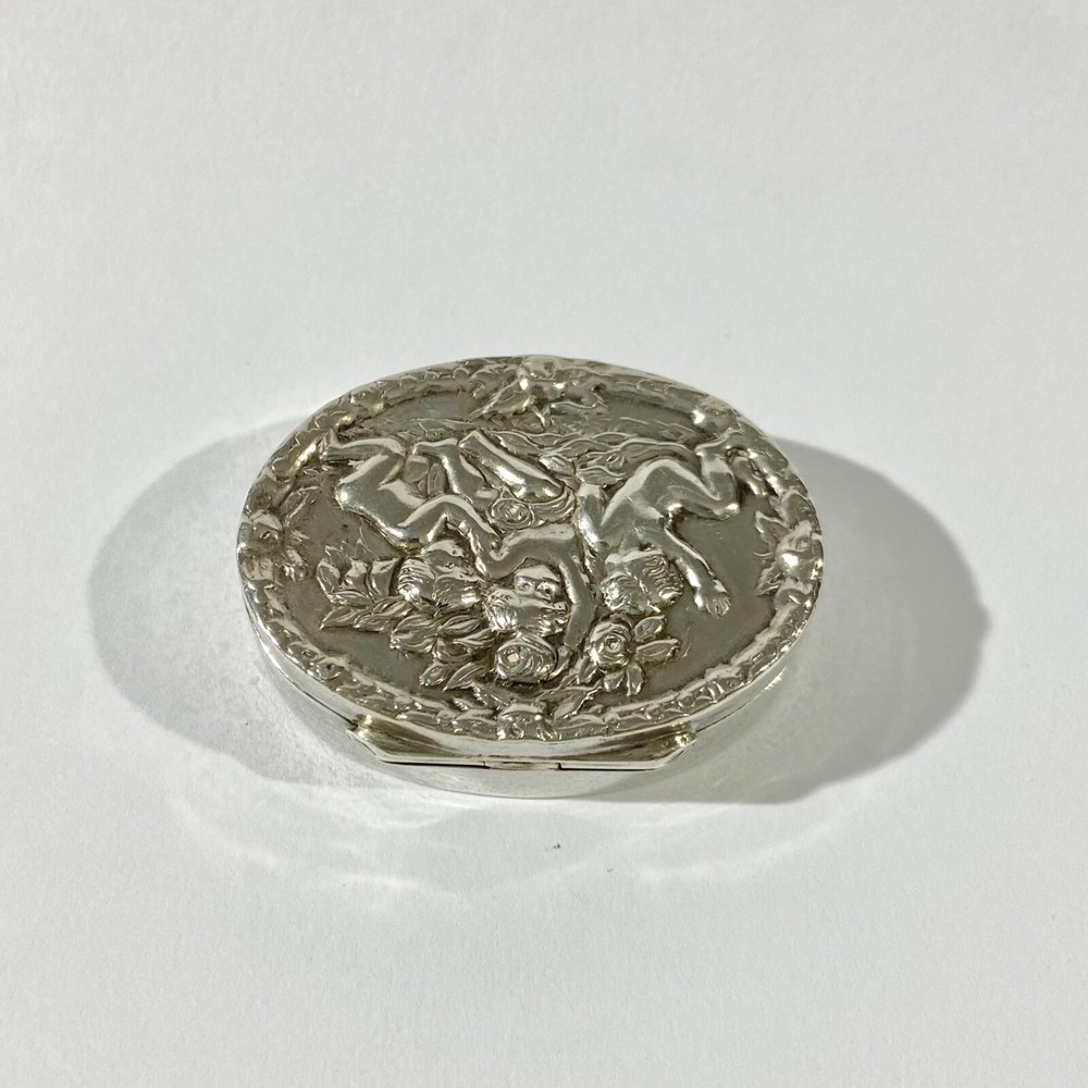 Vintage Solid Silver Italian Pillbox , Hallmarked with boys in romantic scene