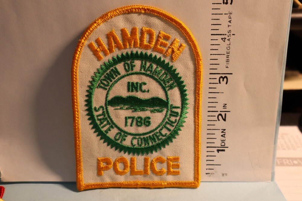 police patch  HAMDEN POLICE CONNECTICUT