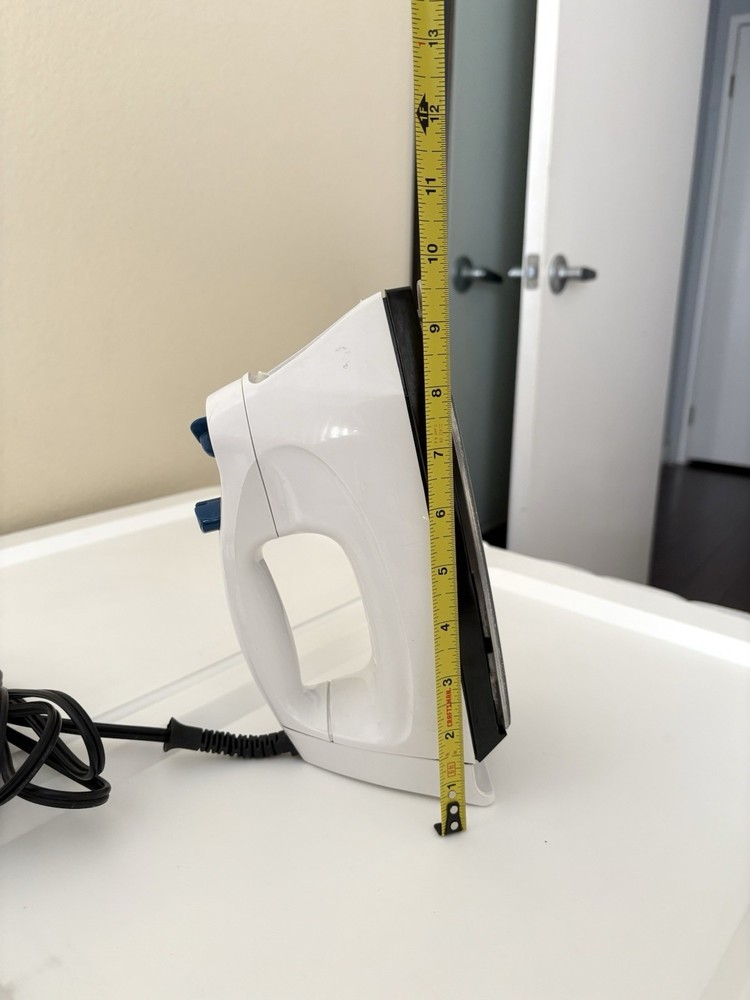 Black & Decker Quick ‘N Easy 380 Iron White 120V