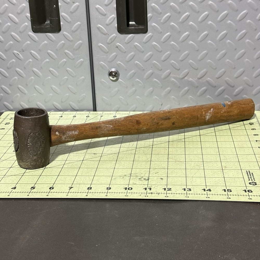 VINTAGE CHICAGO RAWHIDE . MALLET WITH ORIGINAL HANDLE