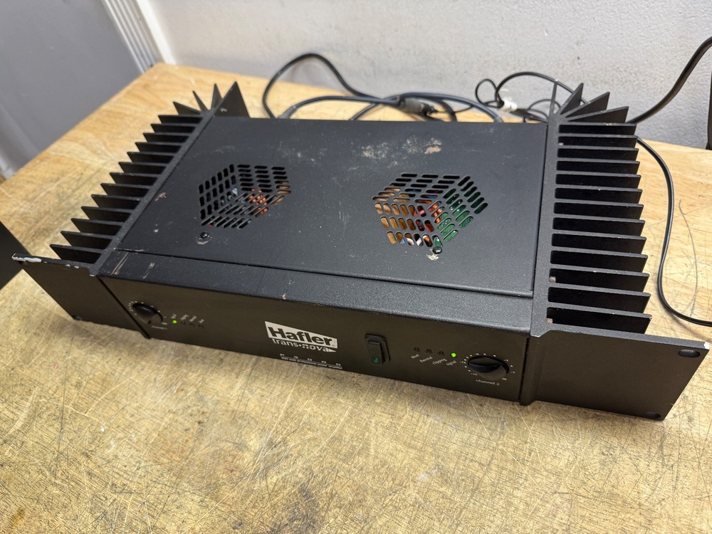 HAFLER P-3000 Power Amplifier