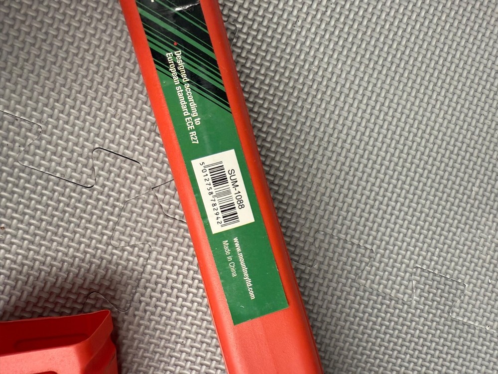 Summit Motorists Warning Triangle EC Approved