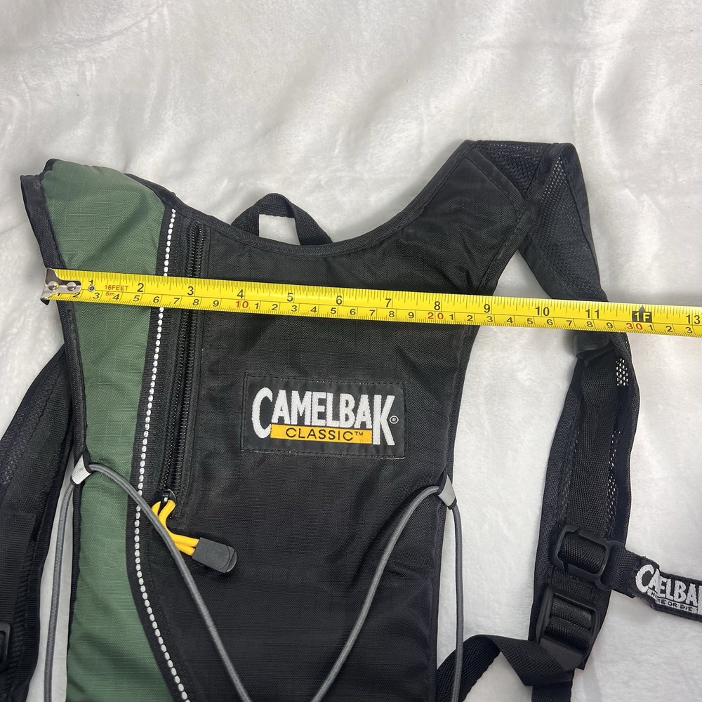 Camelback Classic Hydration Back Pack Vintage Green No Bladder Good Shape