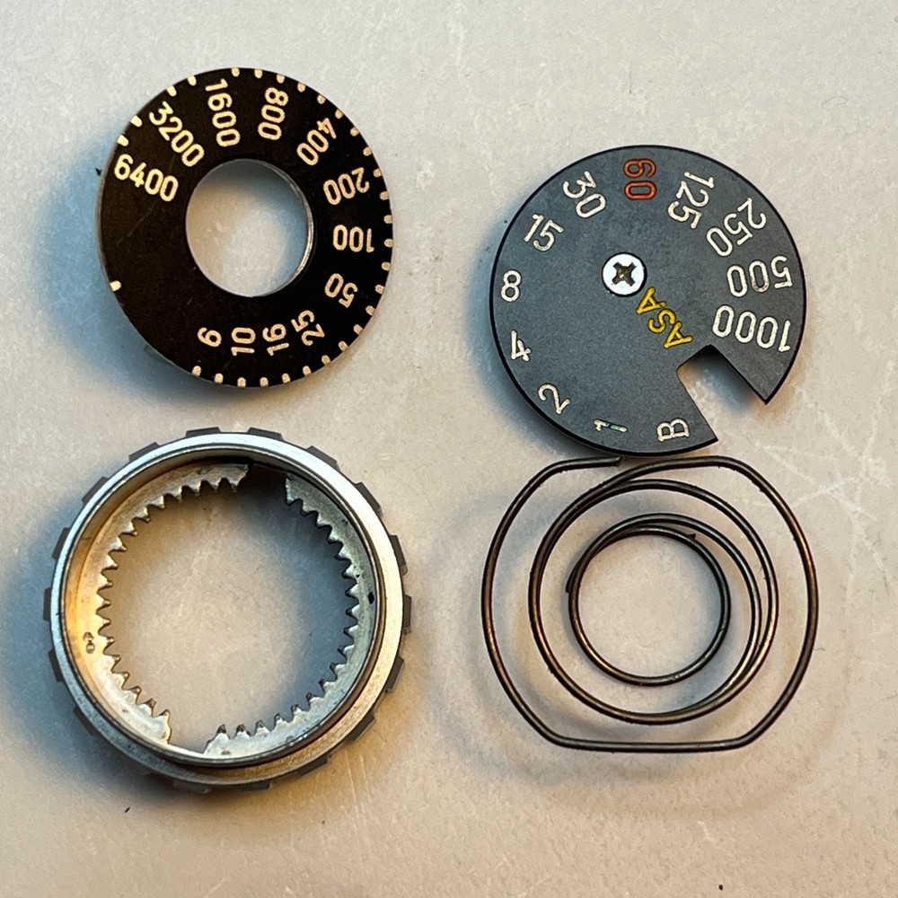 Minolta SRT-101 Shutter Speed Dial ISO Knob Assembly w/ Spring & Screw OEM