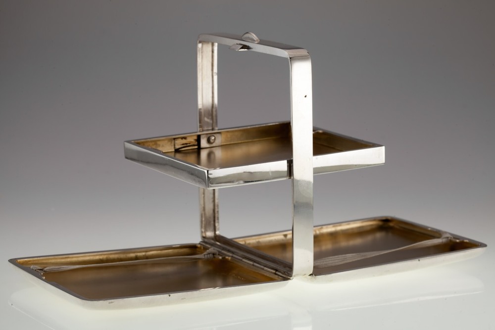 Howard & Co. Sterling Silver Heavy Displayable Cigarette Case w/ Tray