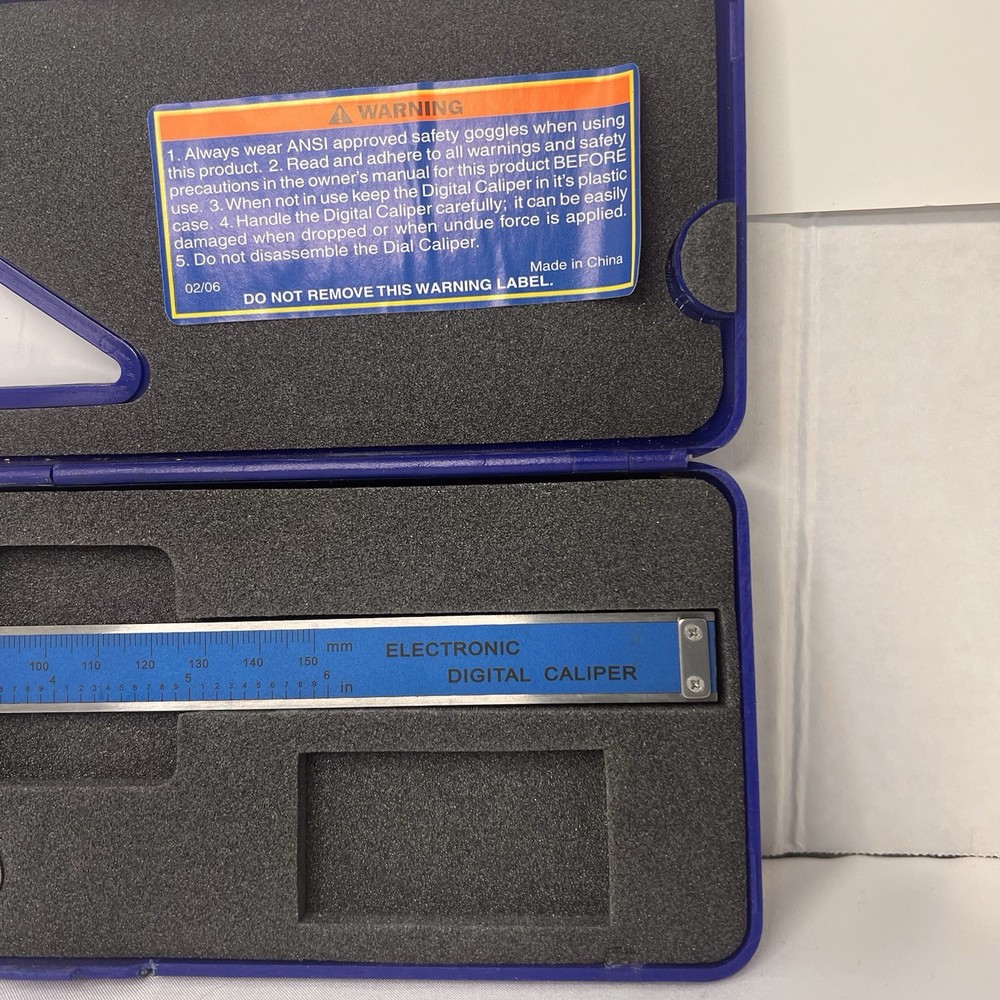 CEN-TECH Digital Caliper – 6” / 150mm Electronic Measuring Tool