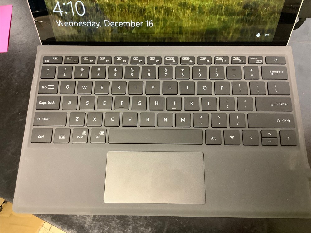 Microsoft Surface Does Not Stay Powered On 128GB