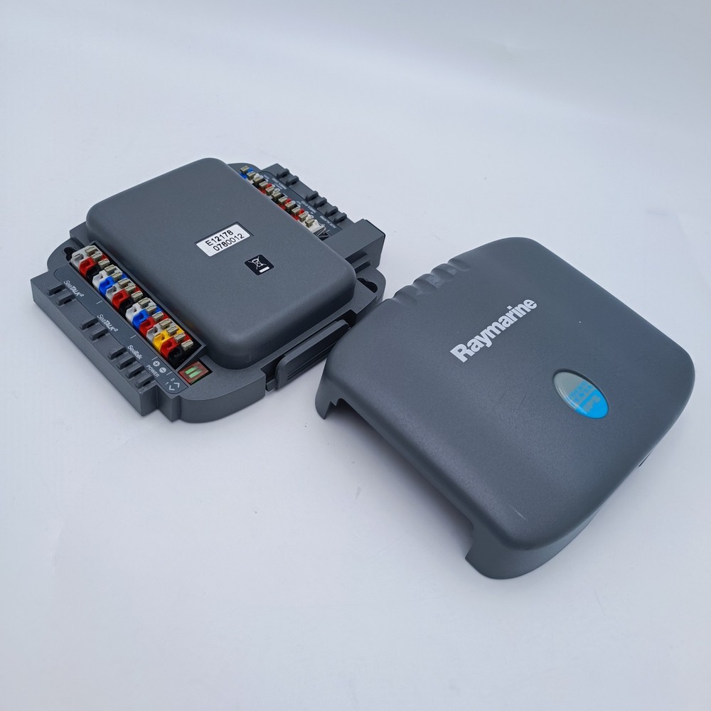 Raymarine E12178 ST290 Volvo IPS DPU Smartpilot Autopilot Data Processing Unit