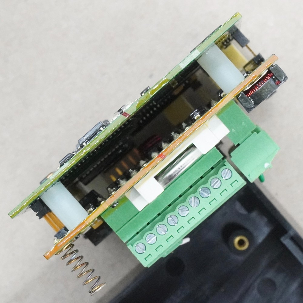 HID 82000BKE EdgePlus E400 Access Control Controller