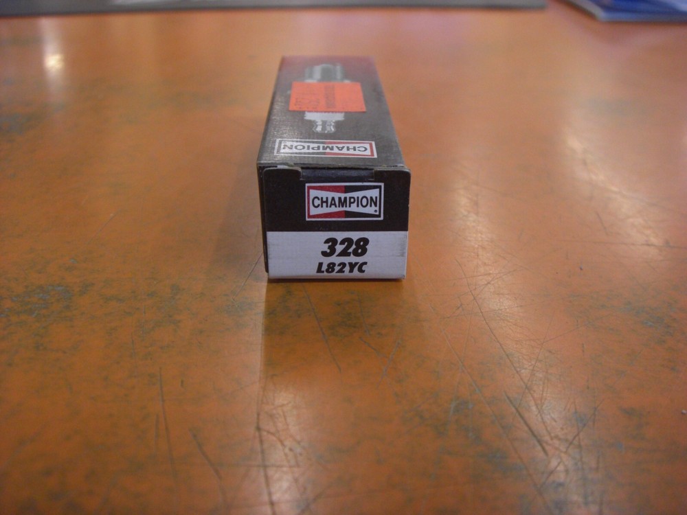 NEW Champion Plug 328  L78YC   4-1-5