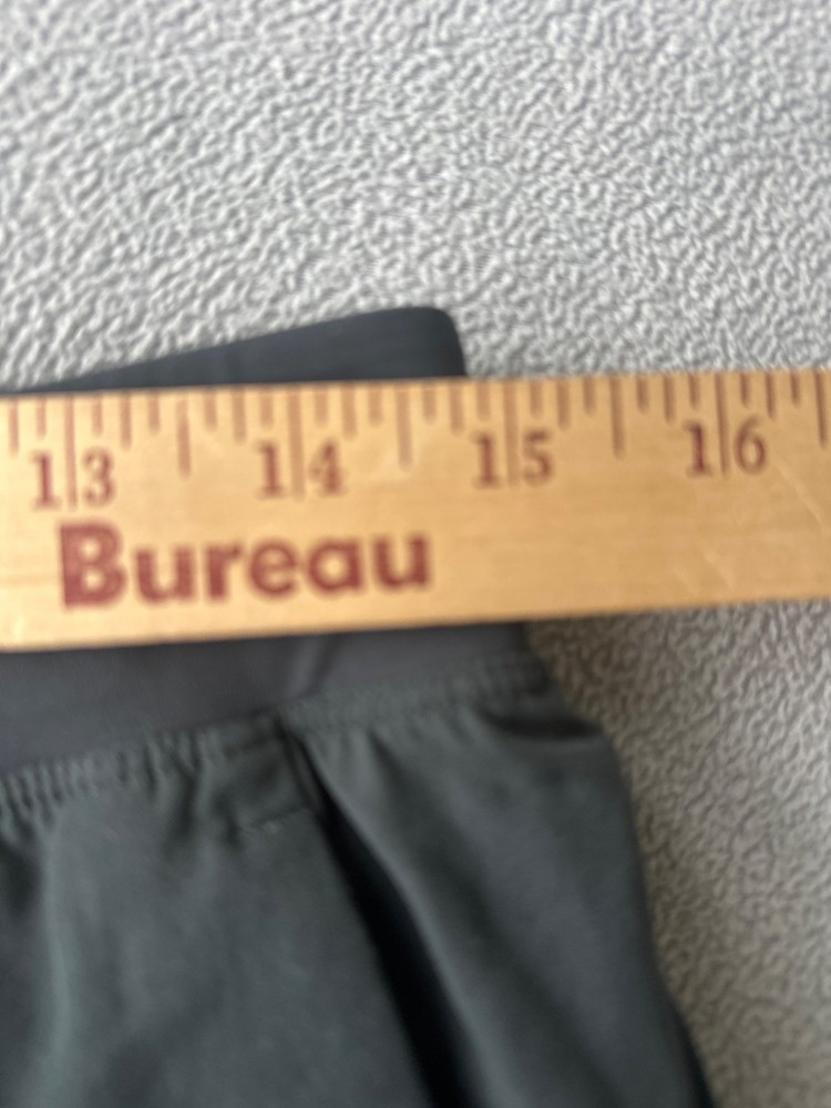 Lululemon Shorts Mens Medium Pace Breaker Classic Lined 9" Pockets Active