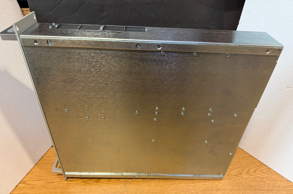 AS IS POWERS ON AE Advanced Energy Cesar RF Power Generator 64000035