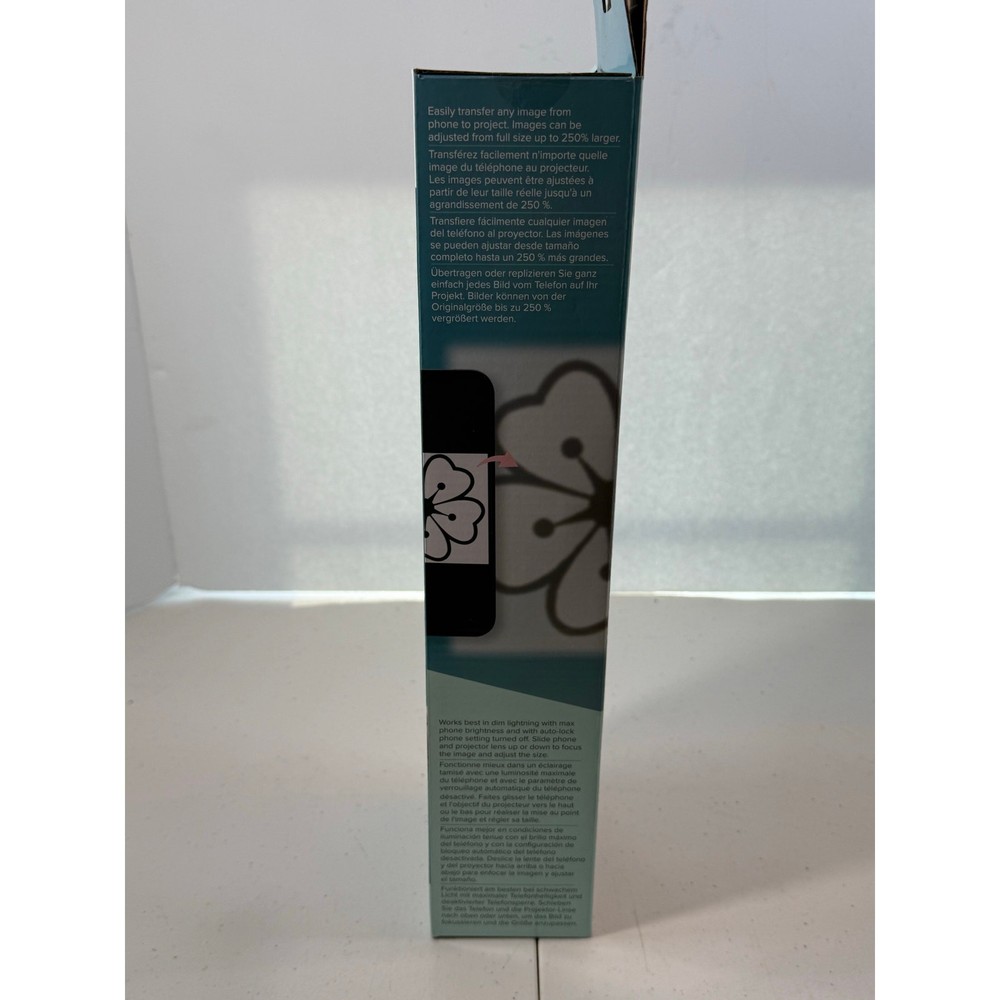 American Crafts We R Memory Keepers Basic Tool Craft Projector