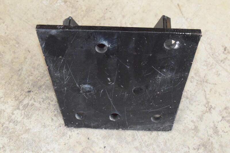 Paccar Engine Mount D85-6068R (548-11884)