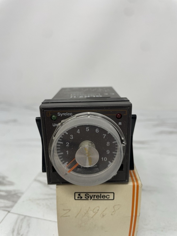 Crouzet GLR2.U Adjustable Time Delay Relay